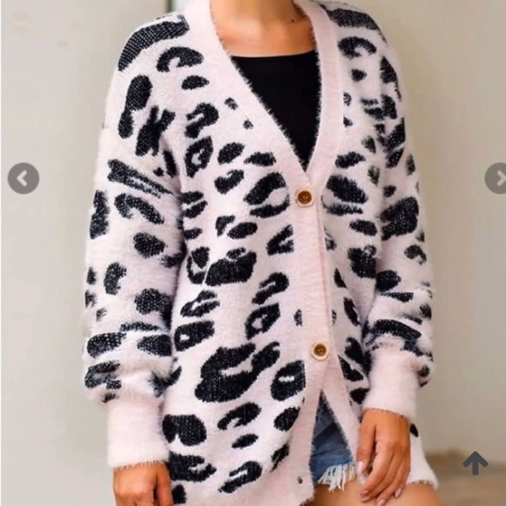 2 Bundle cardigans, Leopard cardigan&soft cardigan